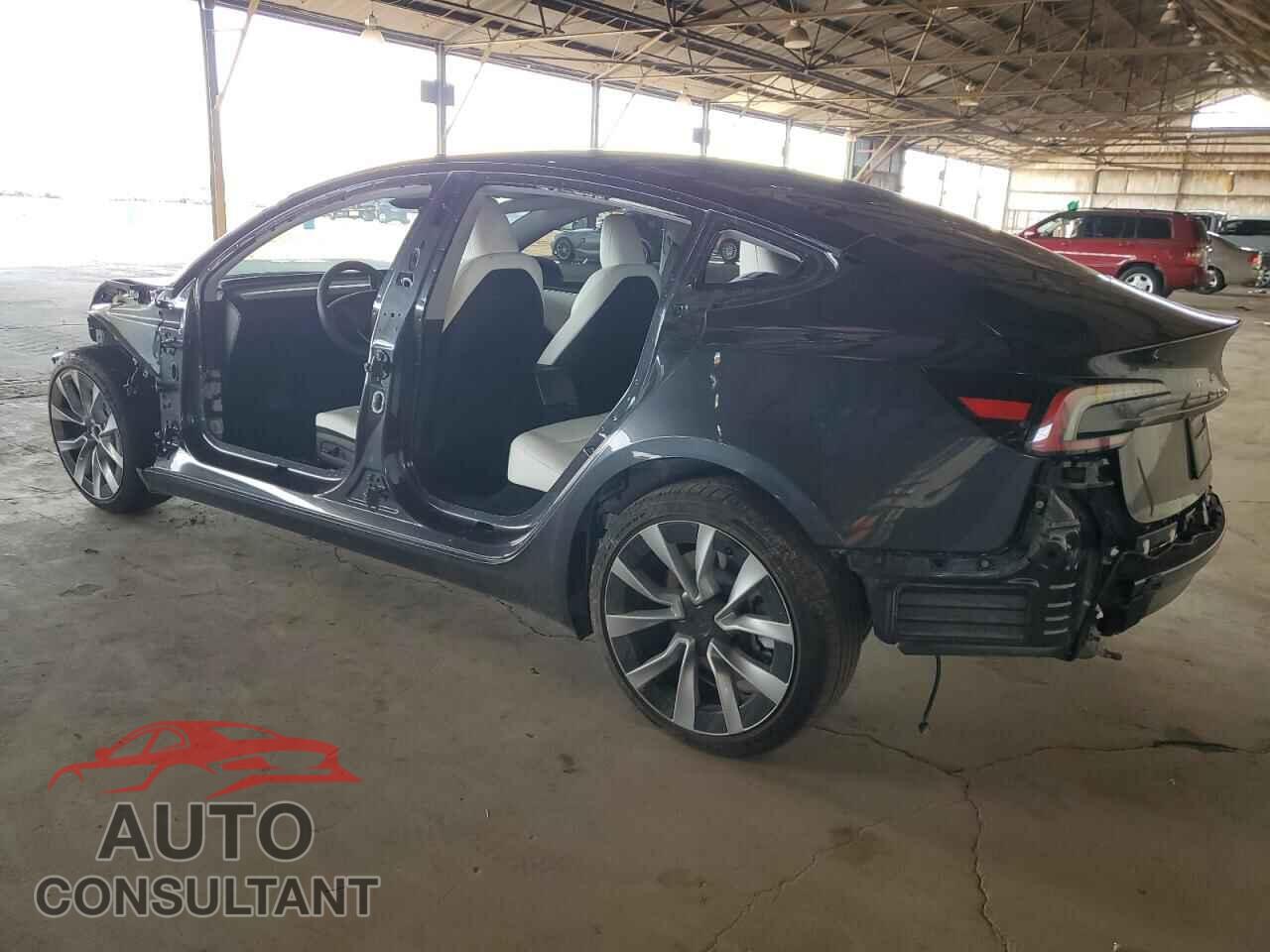 TESLA MODEL 3 2025 - 5YJ3E1EA6SF981283