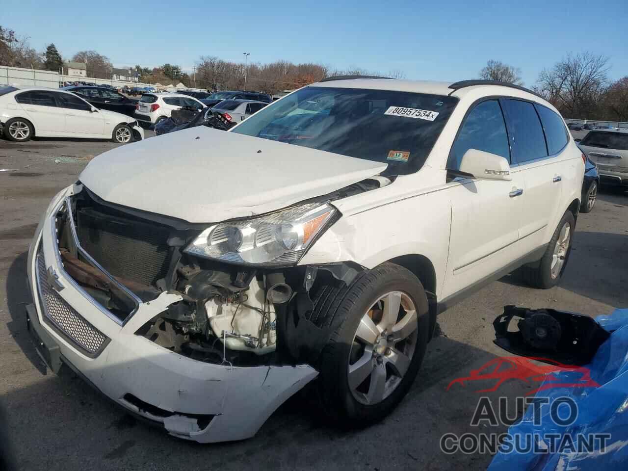 CHEVROLET TRAVERSE 2011 - 1GNKVLED6BJ365357