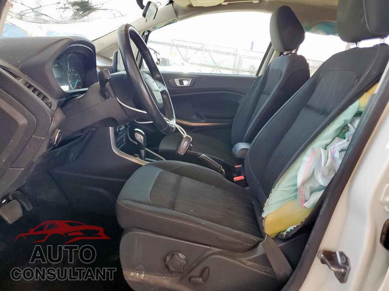 FORD ECOSPORT 2019 - MAJ3S2GE6KC304557