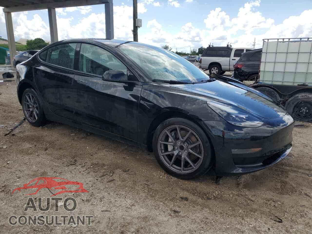 TESLA MODEL 3 2023 - 5YJ3E1EA6PF456702
