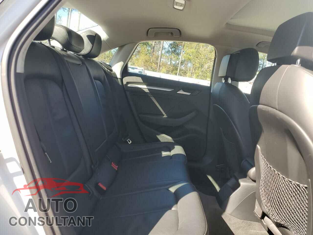 AUDI A3 2015 - WAUBFGFF7F1009628