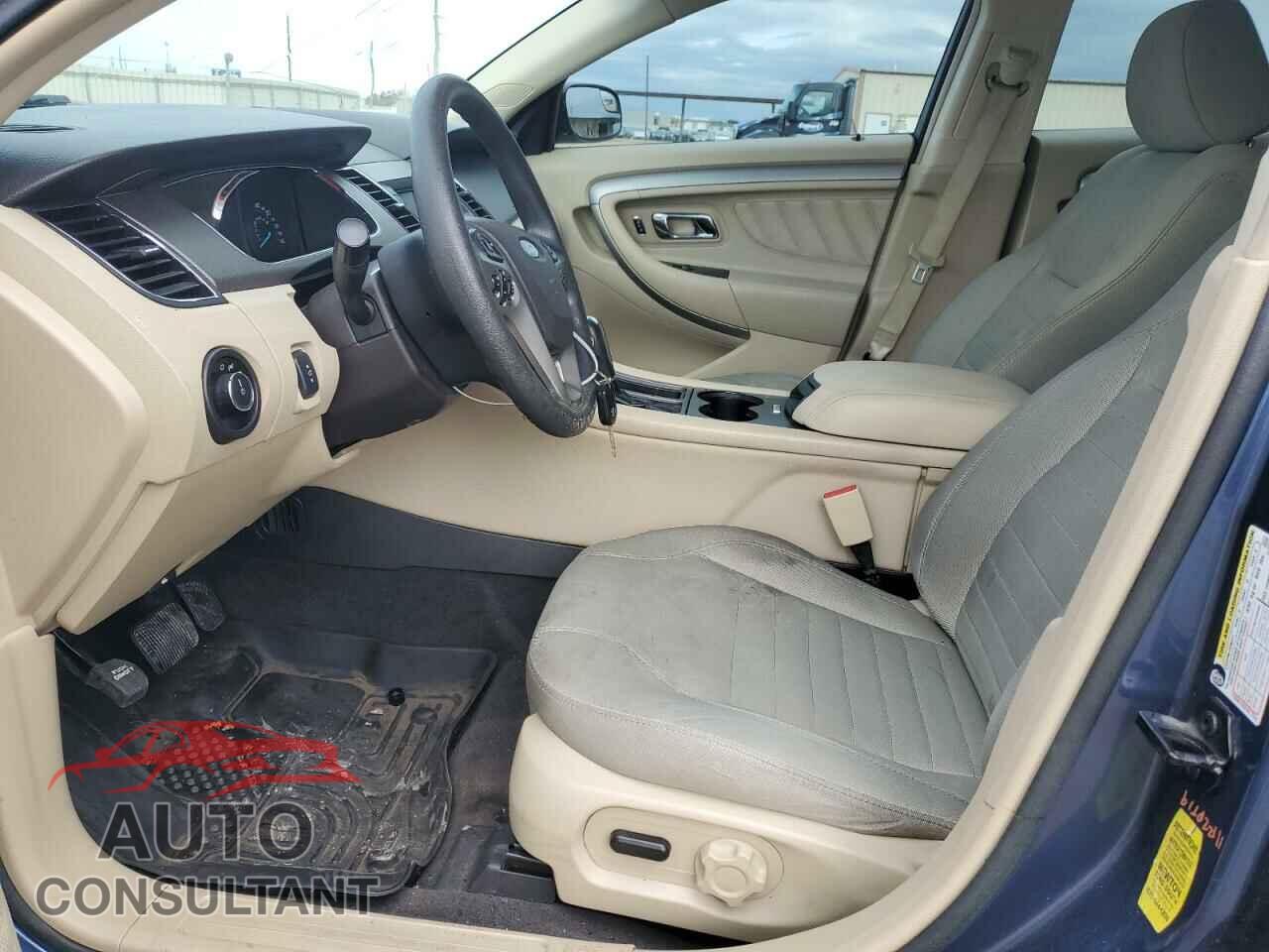 FORD TAURUS 2018 - 1FAHP2D85JG113192