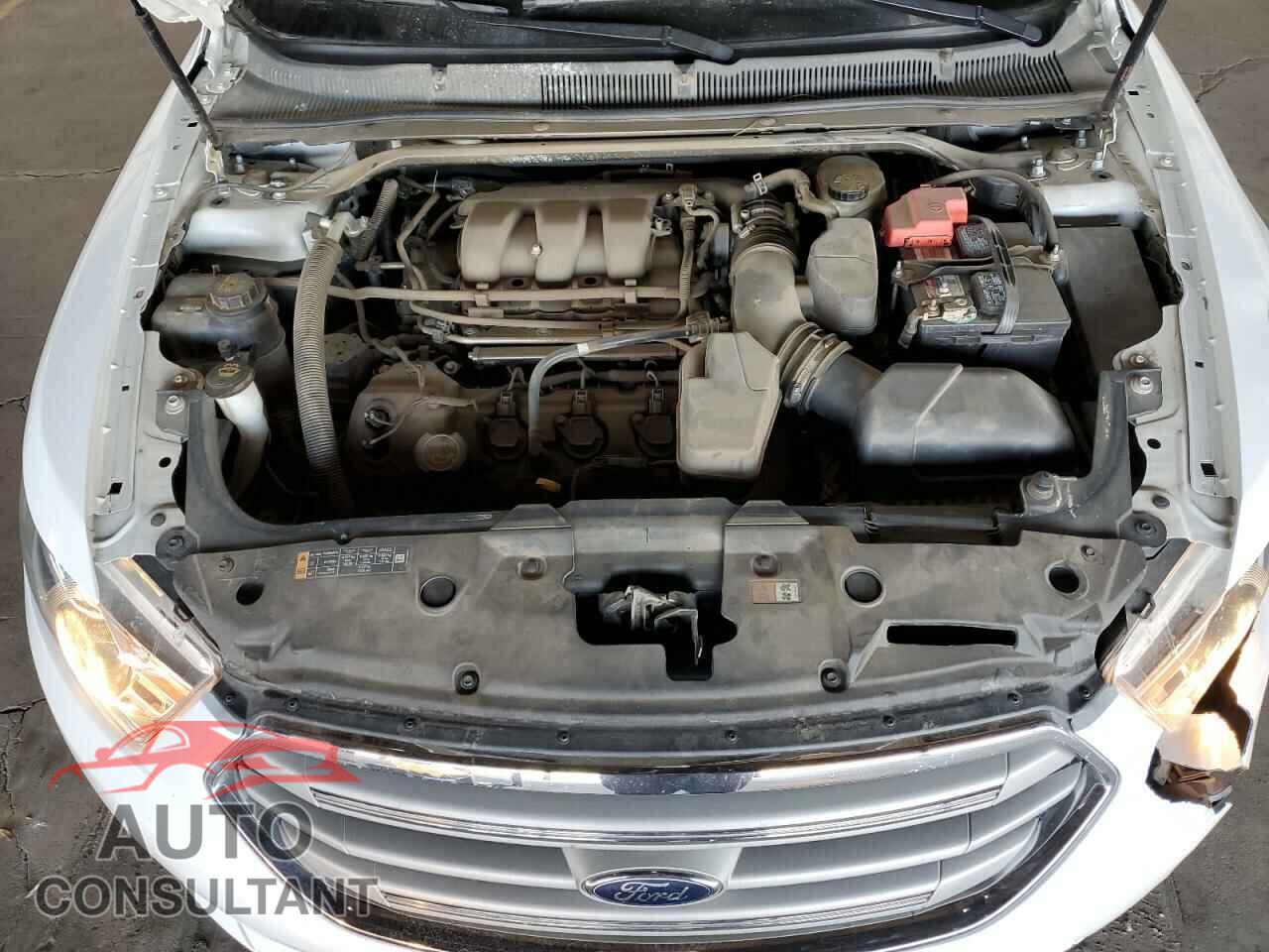 FORD TAURUS 2016 - 1FAHP2E83GG131679
