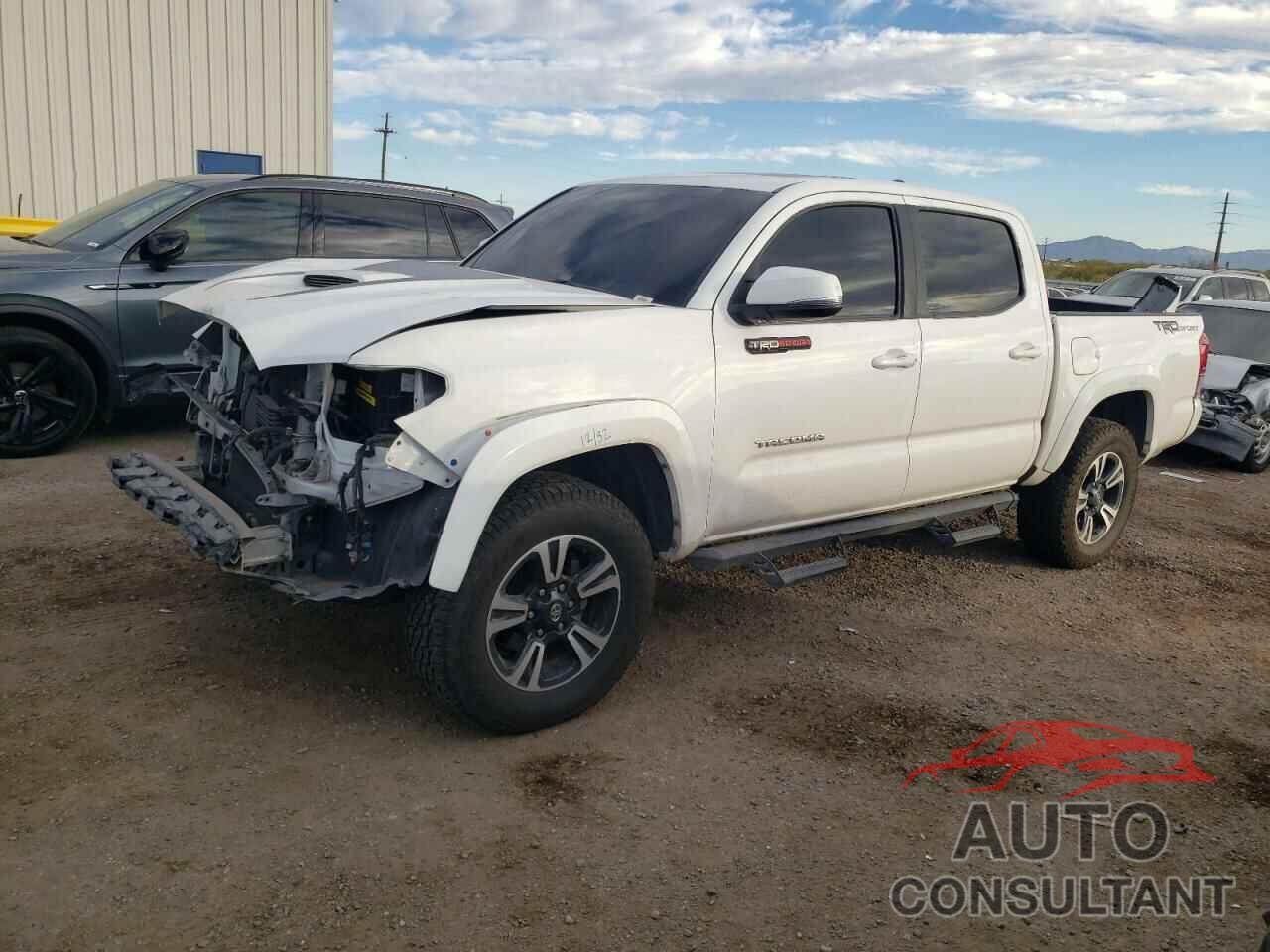 TOYOTA TACOMA 2016 - 3TMAZ5CN0GM012638