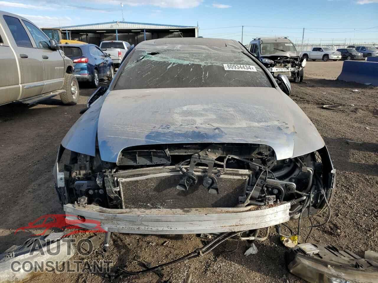 AUDI A6 2011 - WAUEKAFB0BN052911