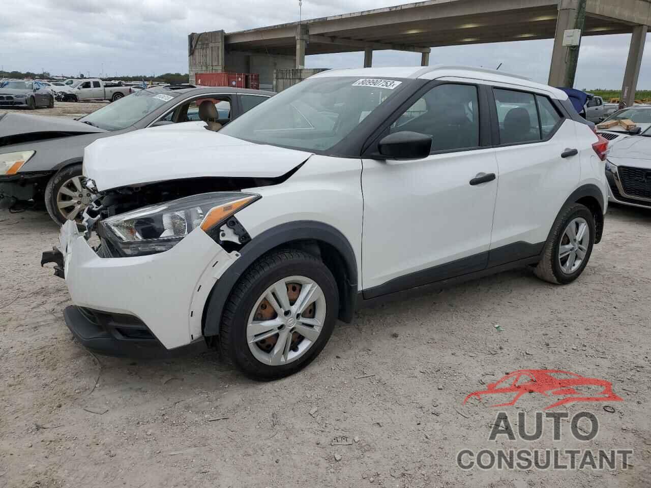 NISSAN KICKS 2019 - 3N1CP5CU0KL566009