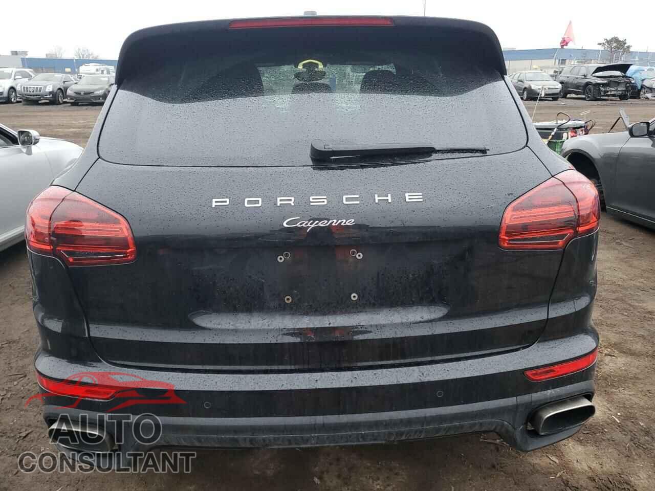 PORSCHE CAYENNE 2016 - WP1AA2A24GLA08994