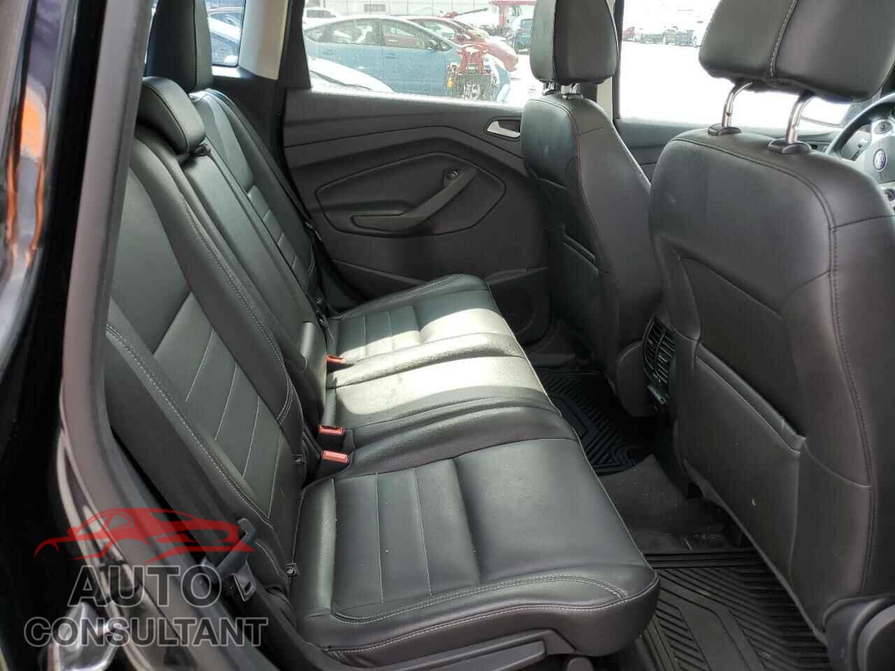 FORD CMAX 2015 - 1FADP5CU7FL112736