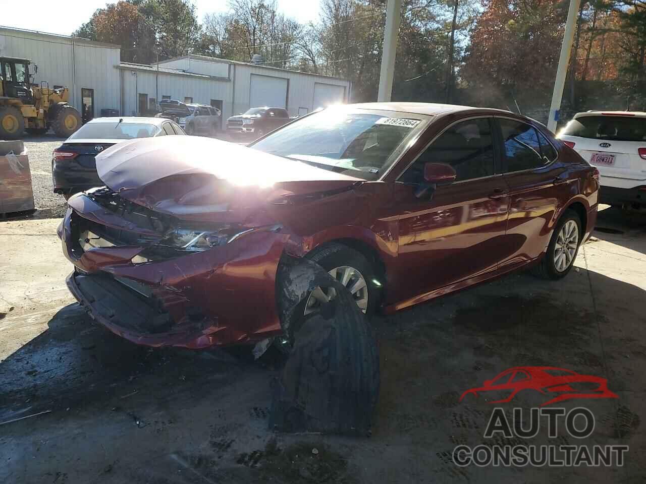 TOYOTA CAMRY 2018 - 4T1B11HK8JU649276