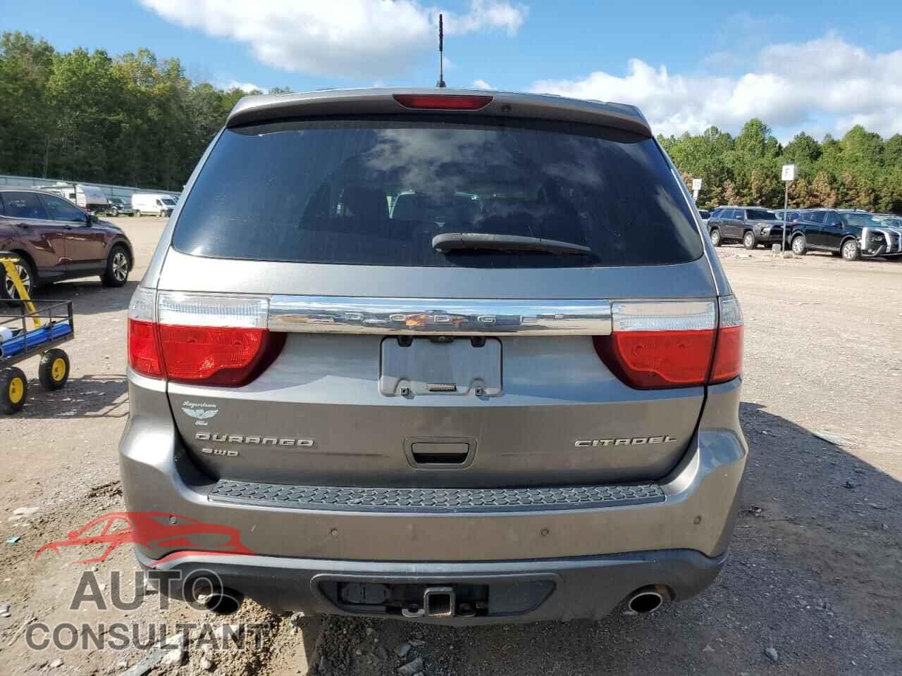 DODGE DURANGO 2012 - 1C4SDJET4CC286444