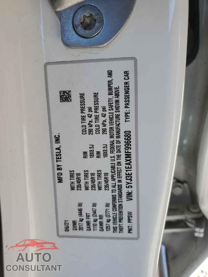 TESLA MODEL 3 2021 - 5YJ3E1EAXMF996680
