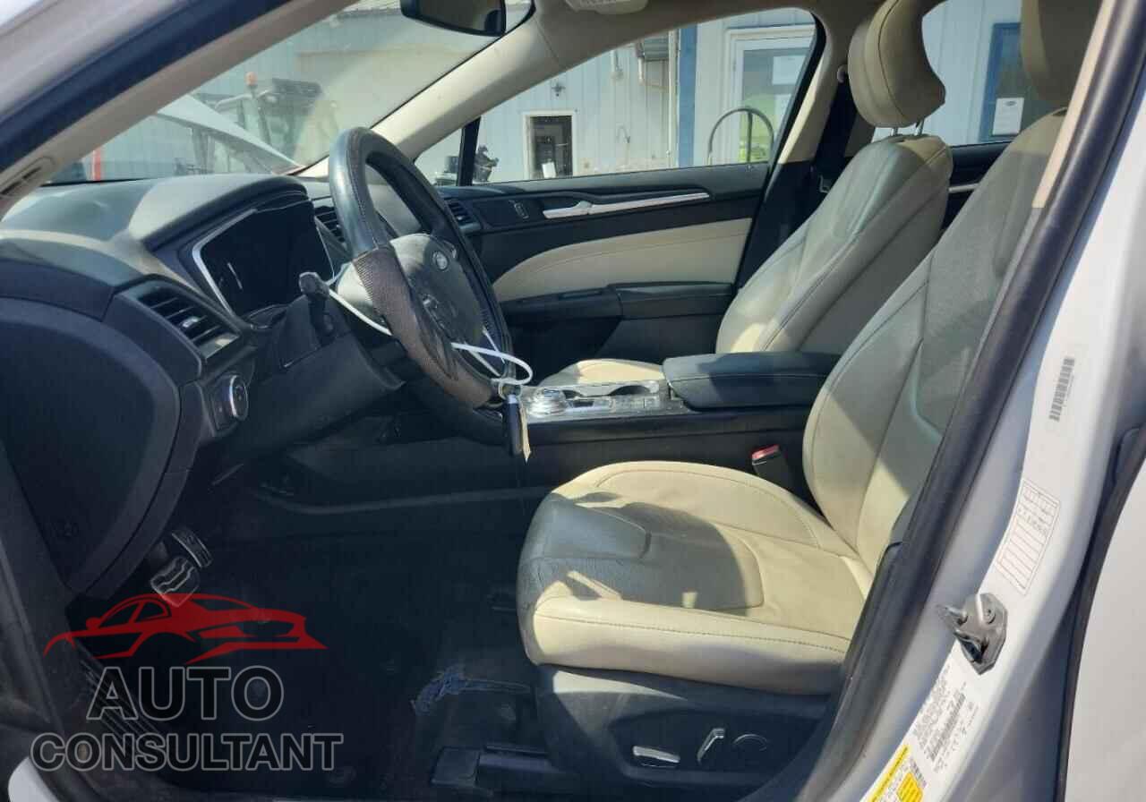 FORD FUSION 2017 - 3FA6P0RUXHR388772