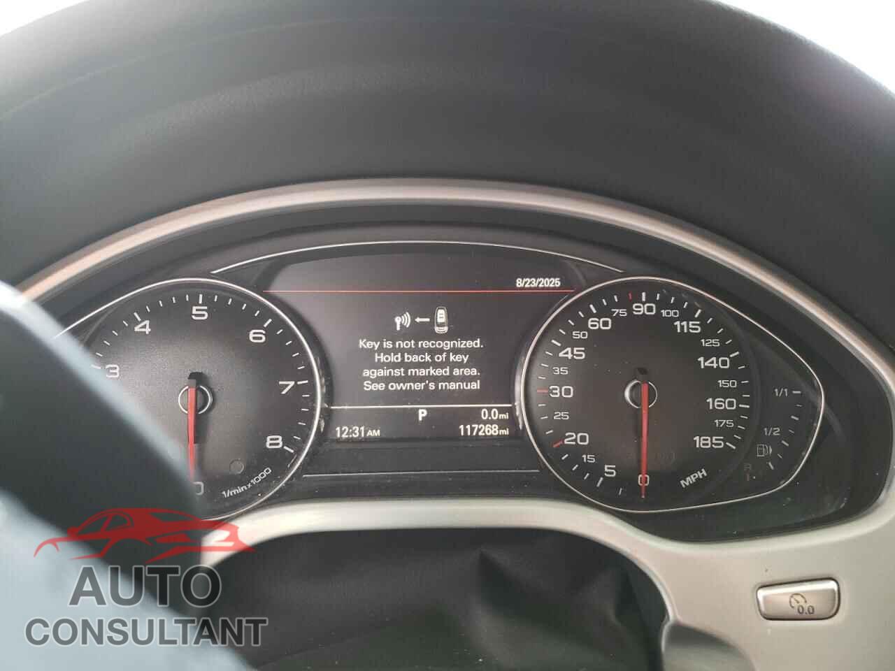 AUDI A8 2013 - WAUR2AFD8DN018382