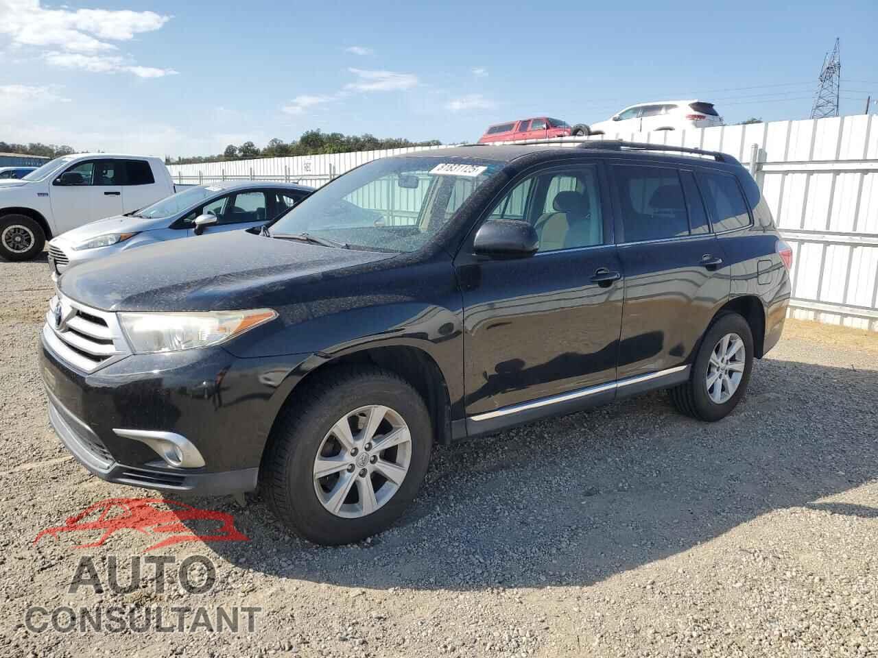 TOYOTA HIGHLANDER 2012 - 5TDBK3EH1CS103125