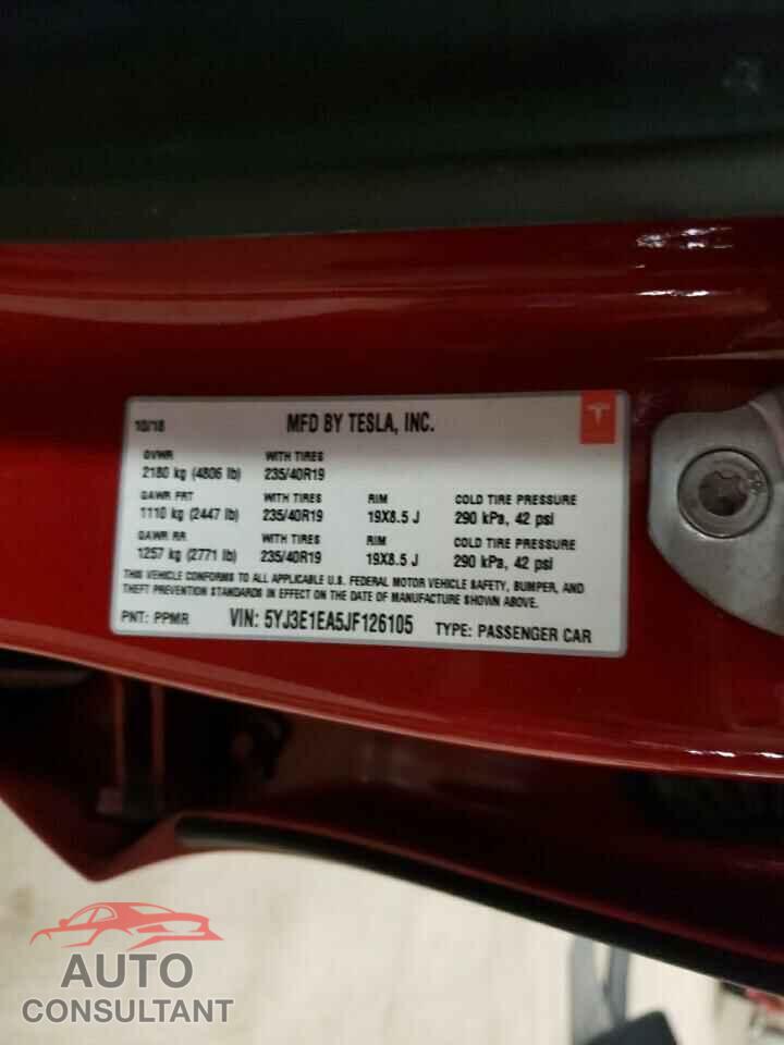 TESLA MODEL 3 2018 - 5YJ3E1EA5JF126105