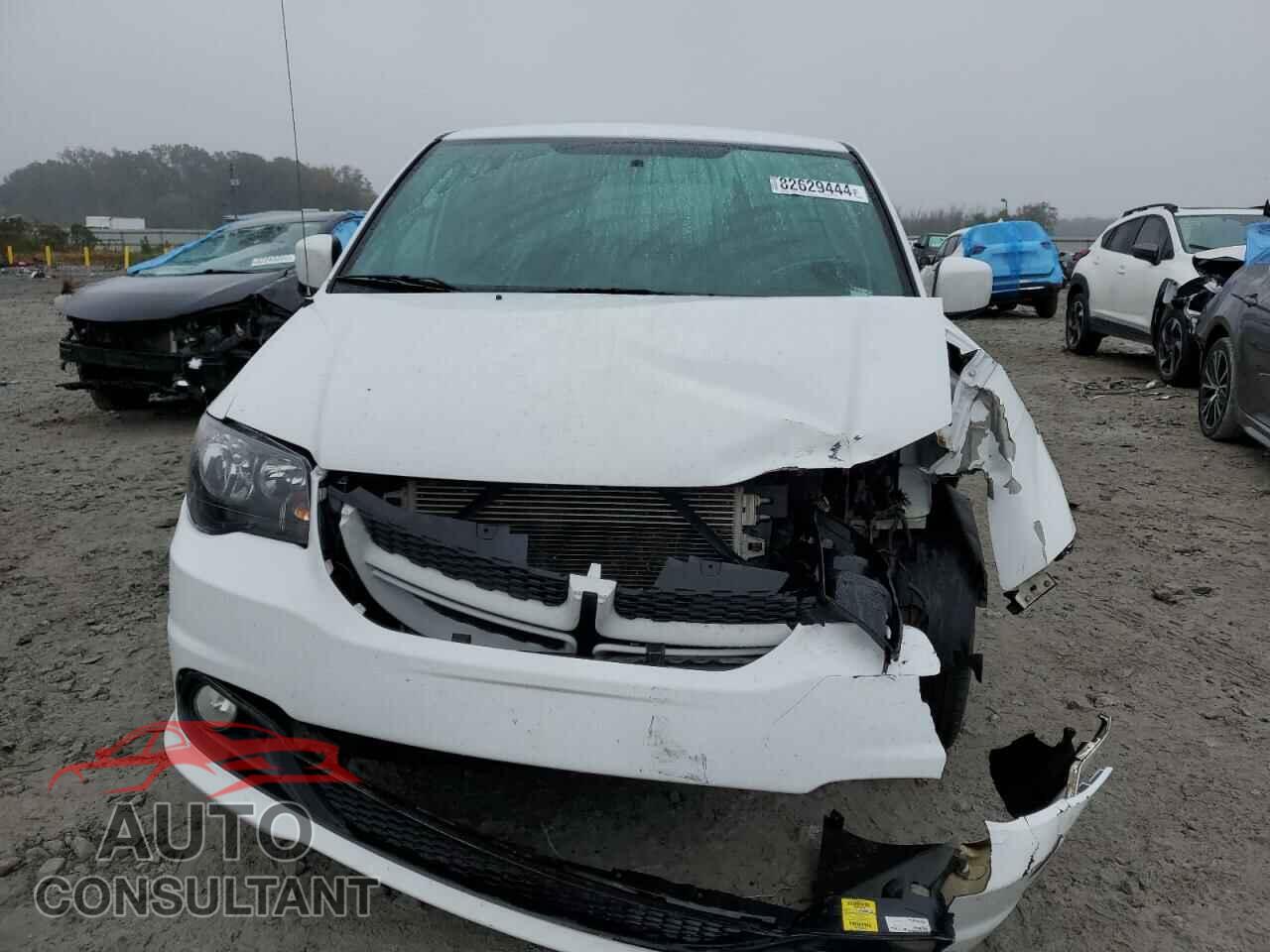 DODGE CARAVAN 2015 - 2C4RDGEG1FR641165