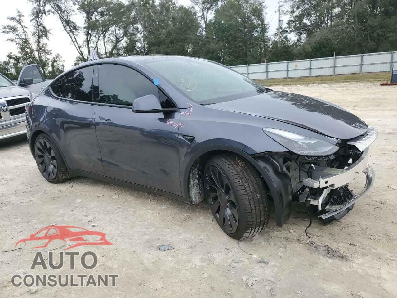 TESLA MODEL Y 2023 - 7SAYGDEF4PF863840