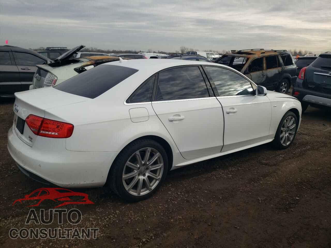 AUDI A4 2012 - WAUFFAFL9CN017903
