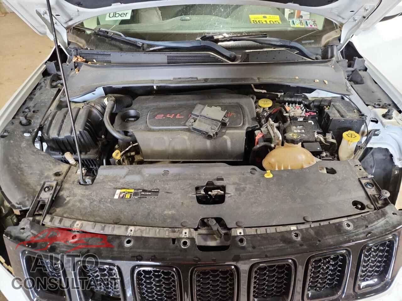 JEEP COMPASS 2018 - 3C4NJDBB7JT395873