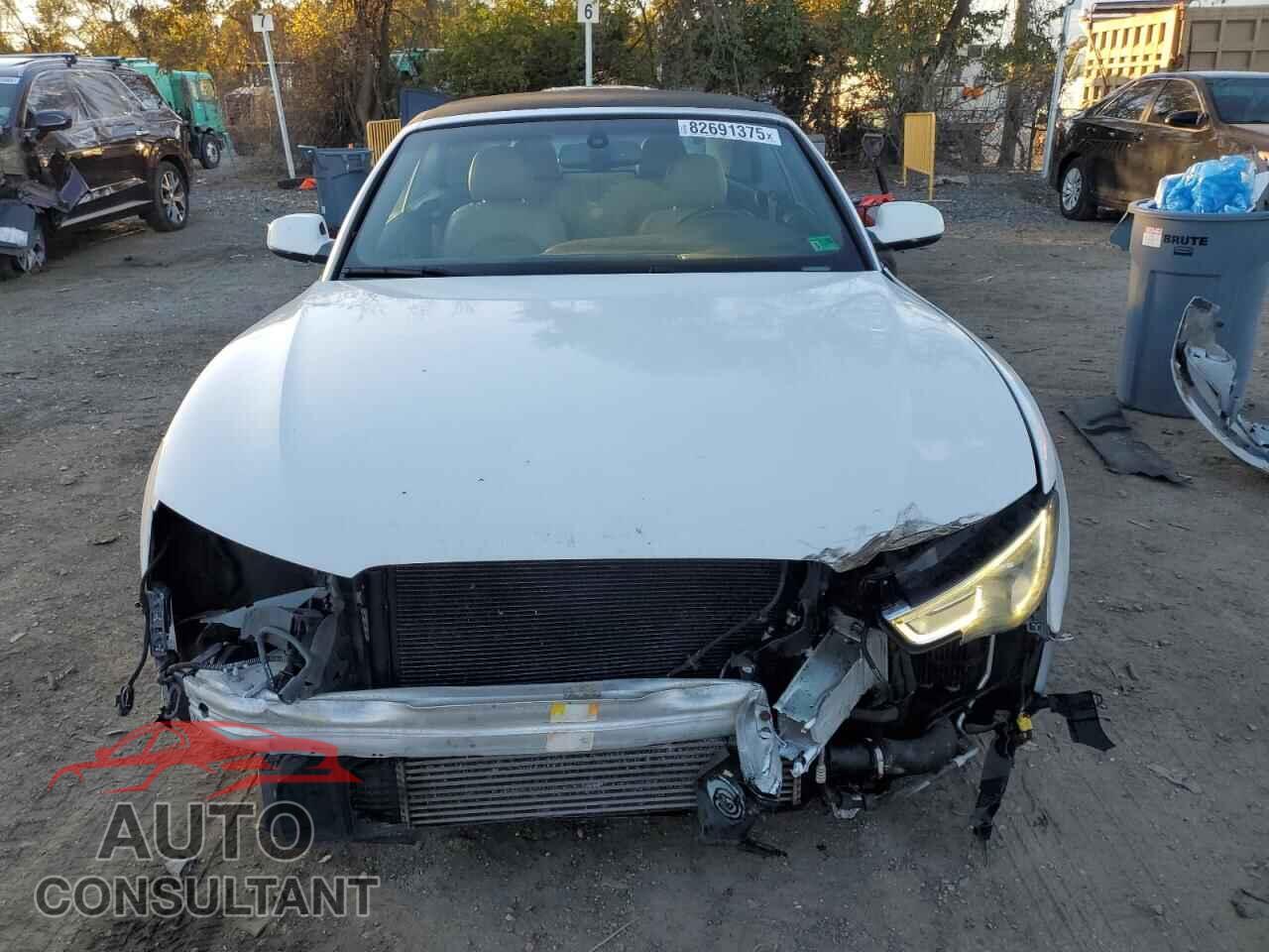 AUDI A5 2013 - WAULFAFH8DN000512