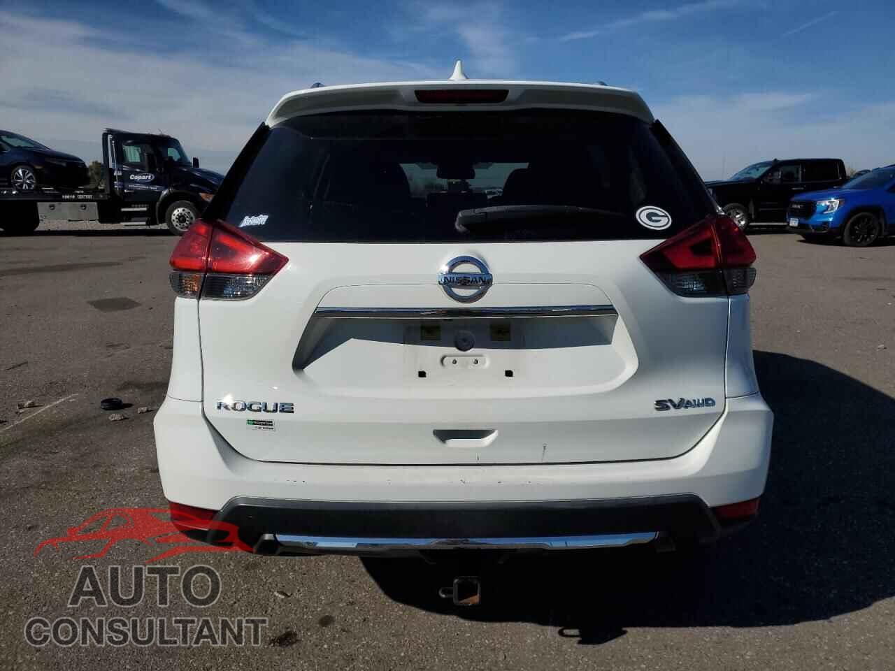 NISSAN ROGUE 2017 - KNMAT2MV7HP507168