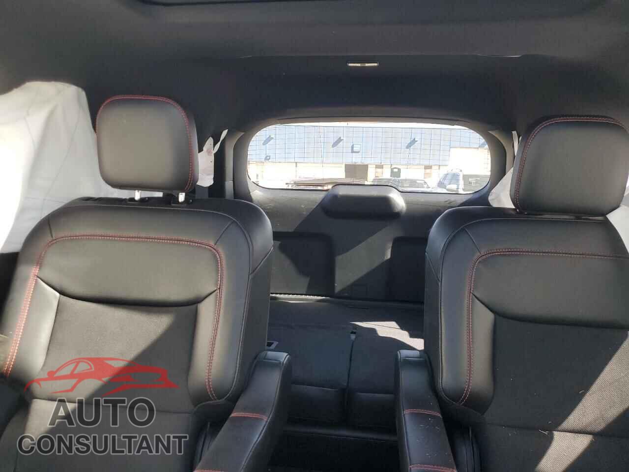 FORD EXPLORER 2023 - 1FMSK8KH2PGB22781
