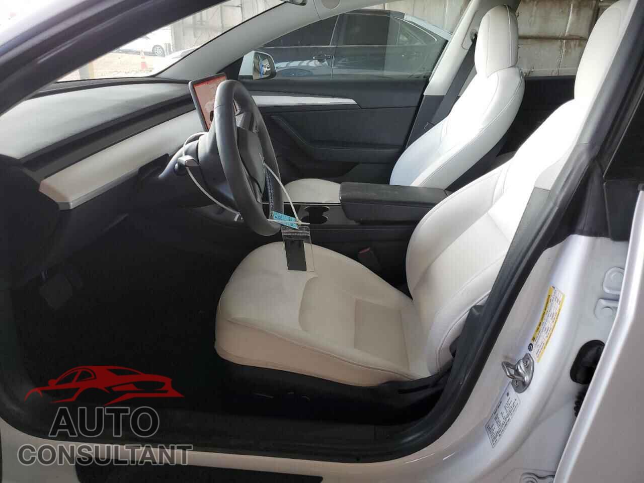 TESLA MODEL 3 2021 - 5YJ3E1EA6MF019083