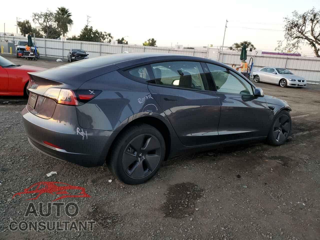 TESLA MODEL 3 2023 - 5YJ3E1EA8PF672809
