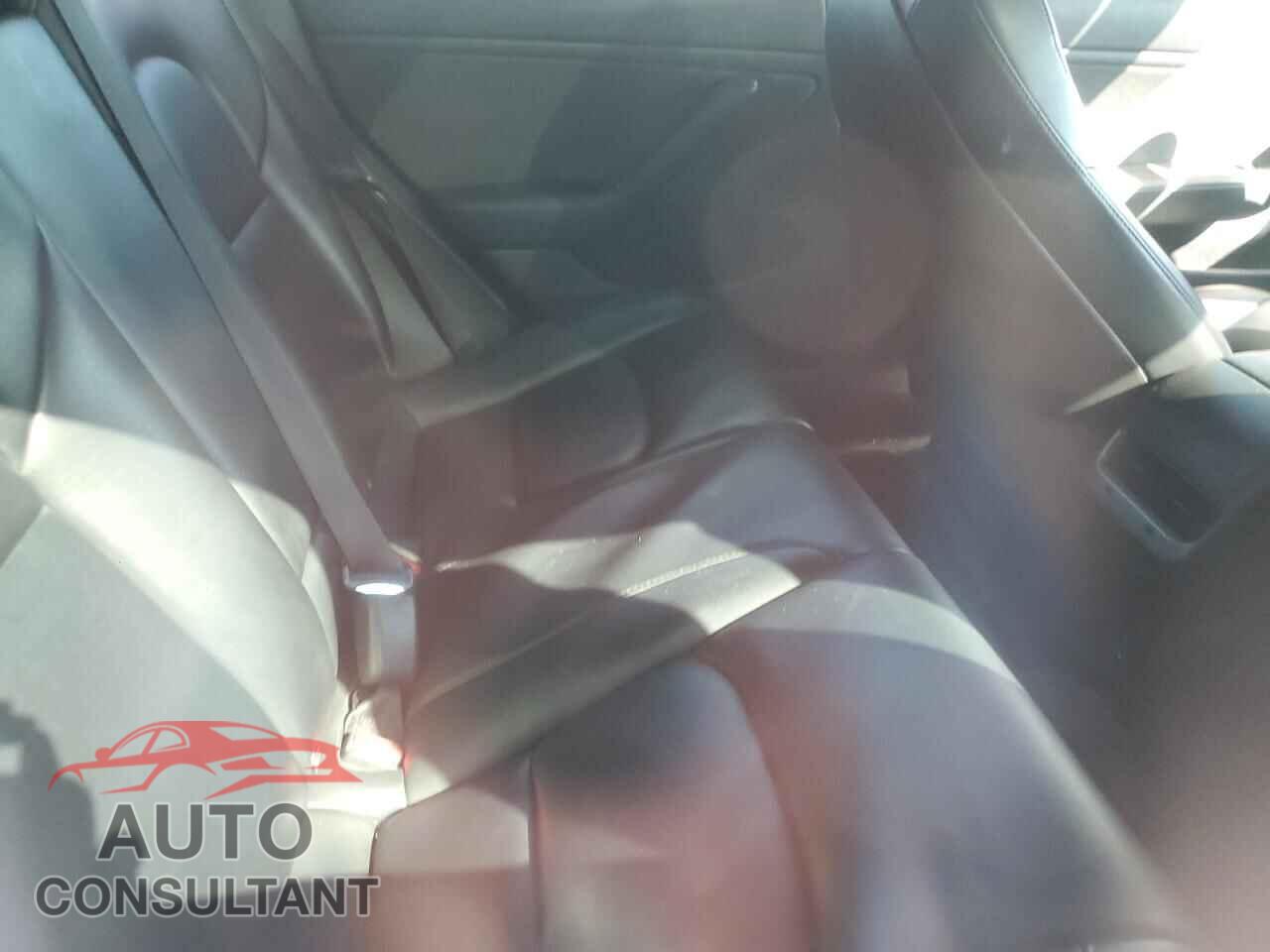 TESLA MODEL 3 2019 - 5YJ3E1EA4KF313465