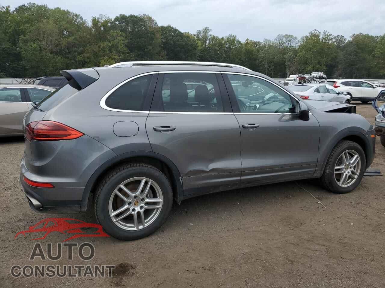 PORSCHE CAYENNE 2016 - WP1AA2A21GKA15505