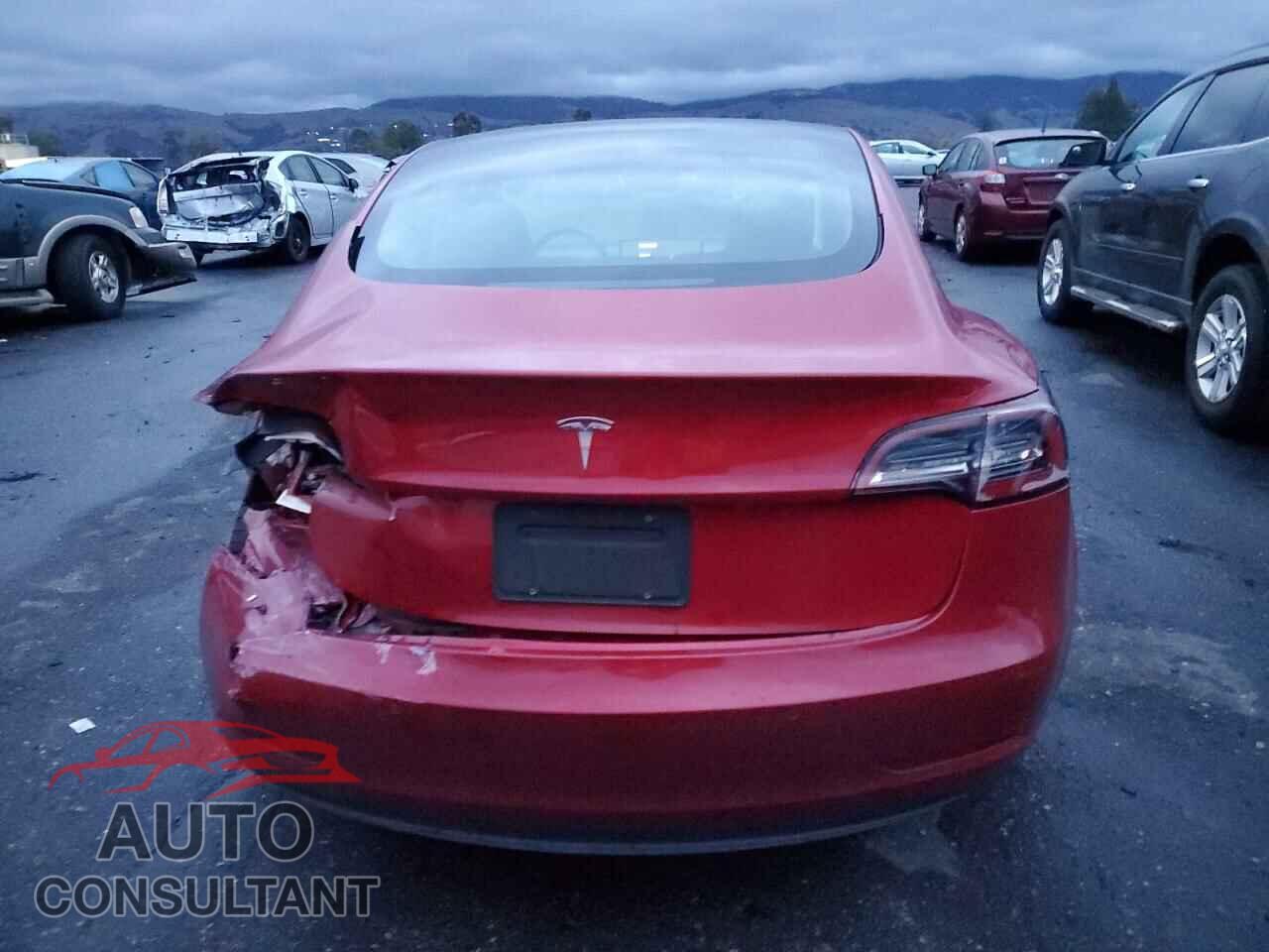 TESLA MODEL 3 2021 - 5YJ3E1EA7MF077252