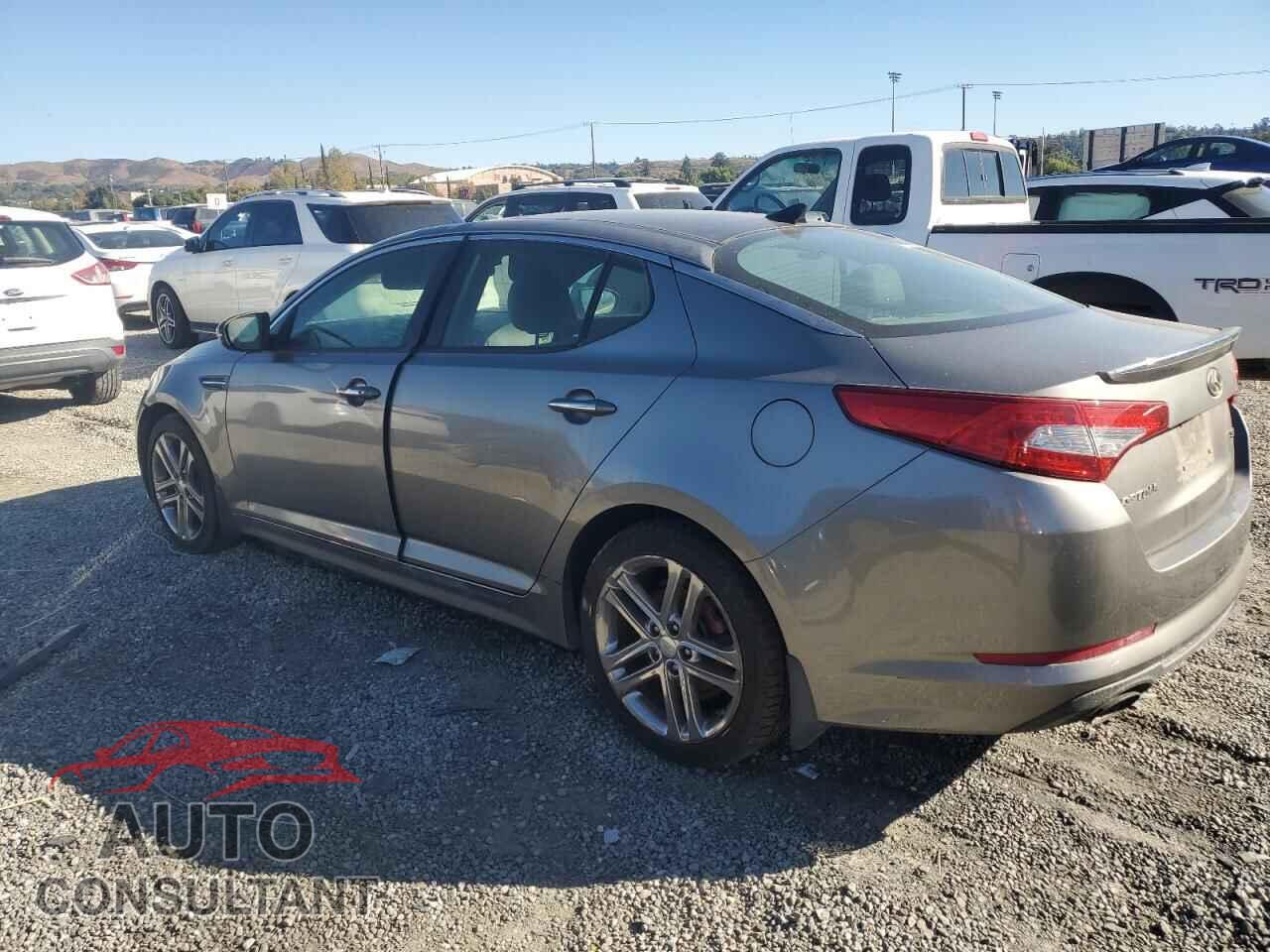 KIA OPTIMA 2013 - 5XXGR4A63DG178830