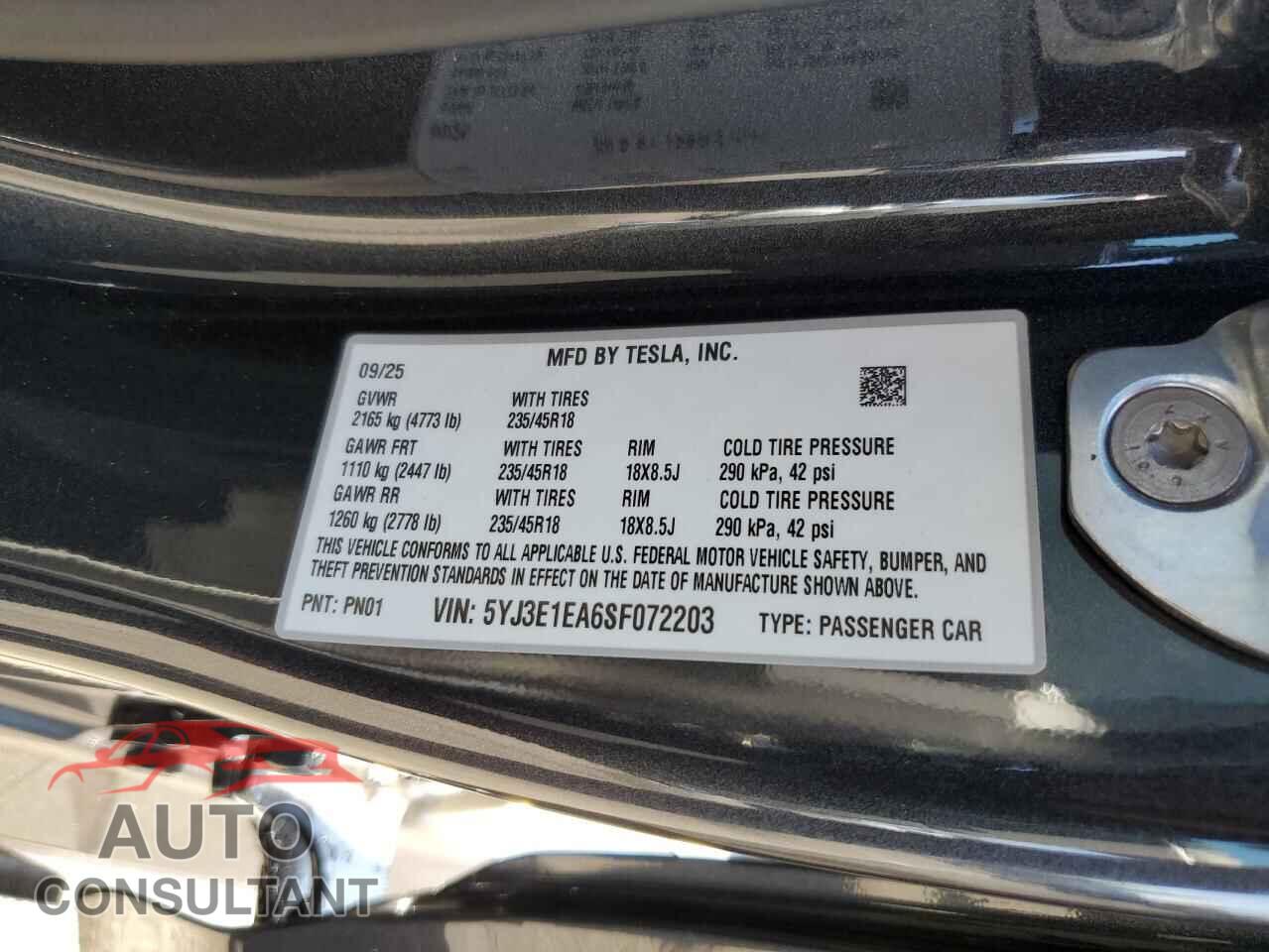 TESLA MODEL 3 2025 - 5YJ3E1EA6SF072203