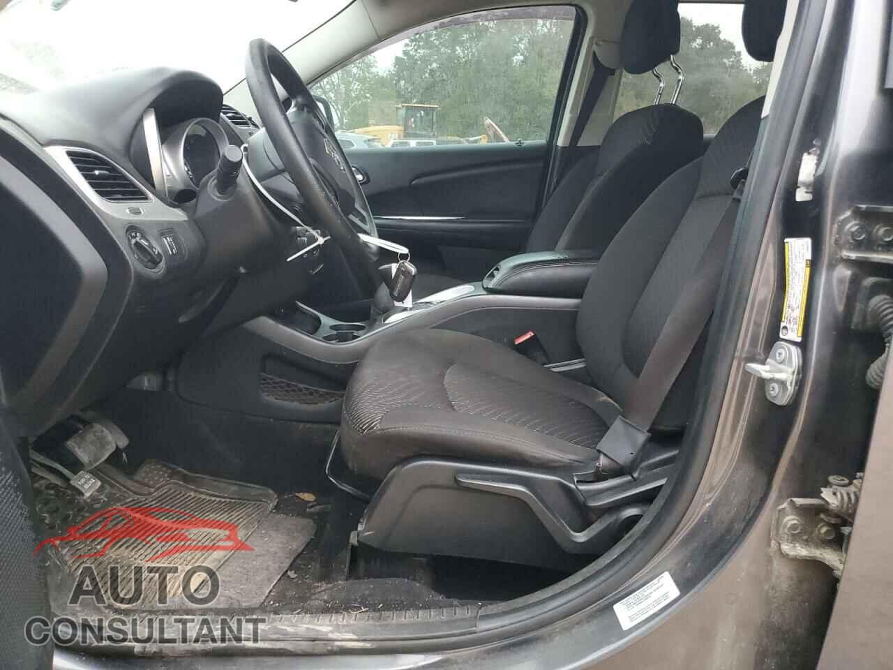 DODGE JOURNEY 2015 - 3C4PDCBG4FT686070