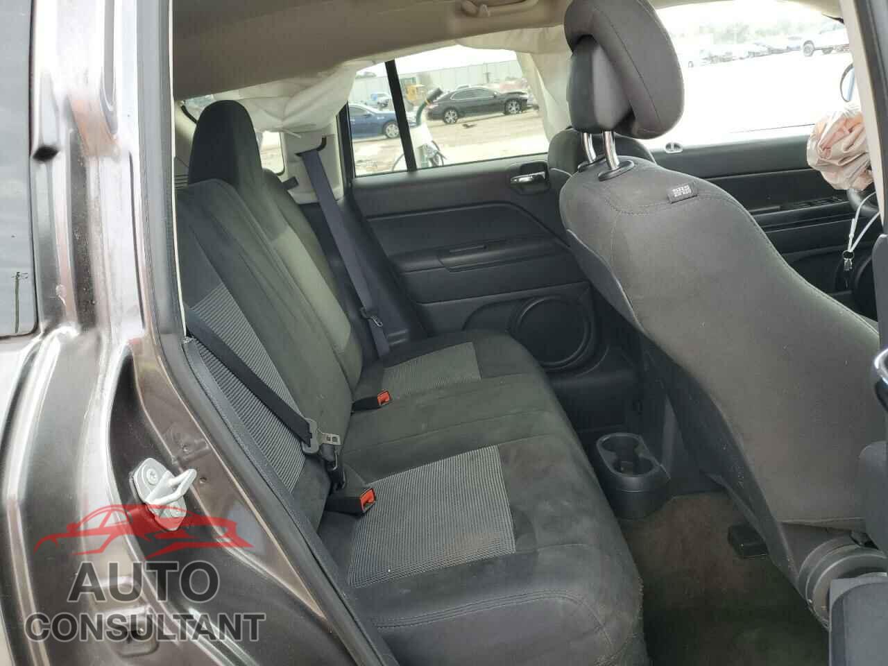 JEEP COMPASS 2016 - 1C4NJCBB2GD731325
