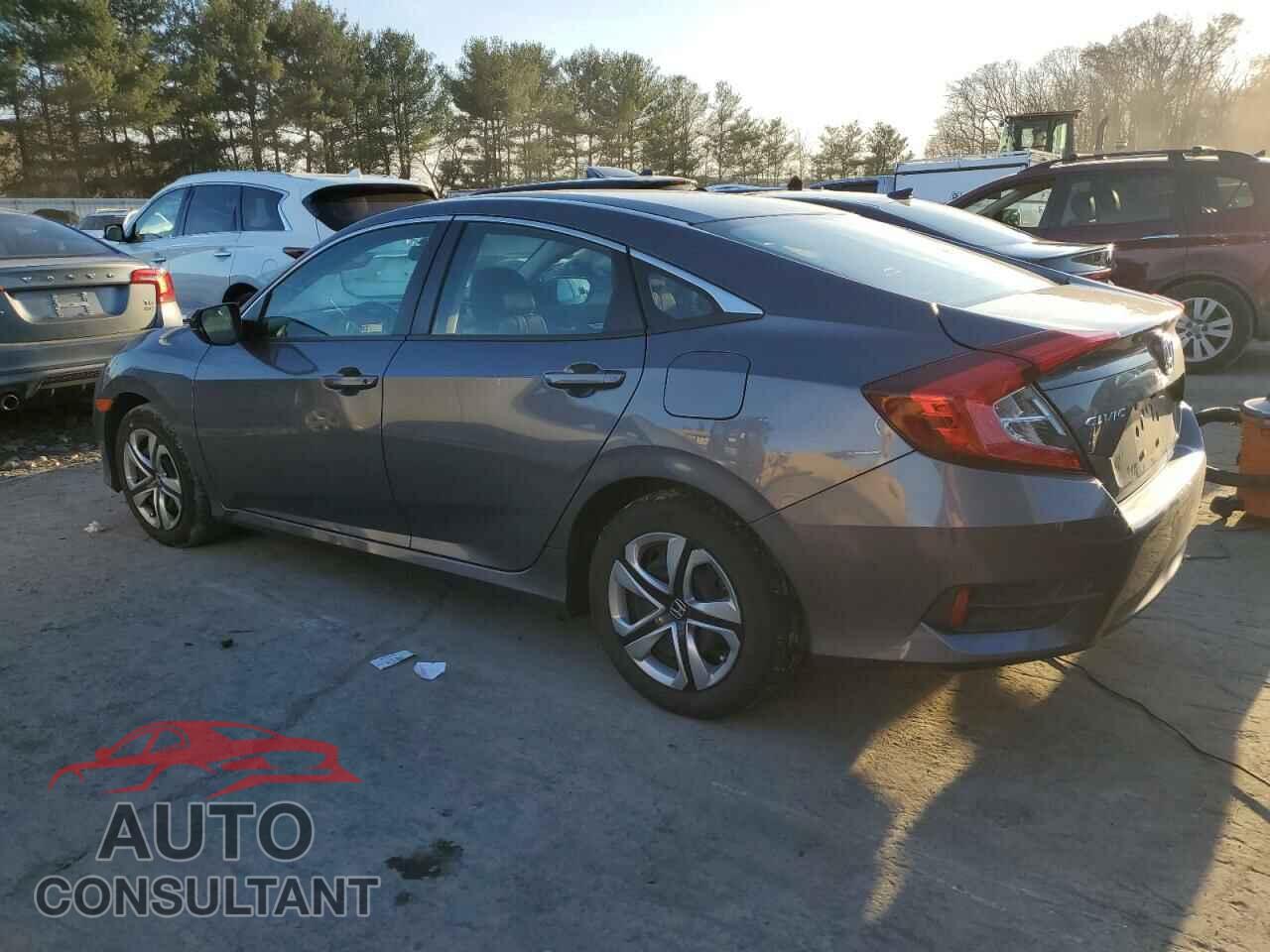 HONDA CIVIC 2018 - 2HGFC2F55JH609339