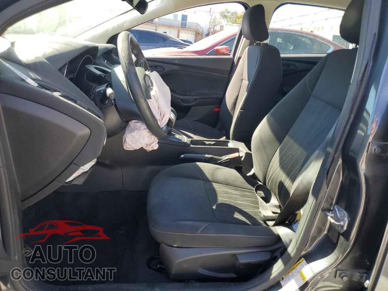 FORD FOCUS 2016 - 1FADP3E29GL359158