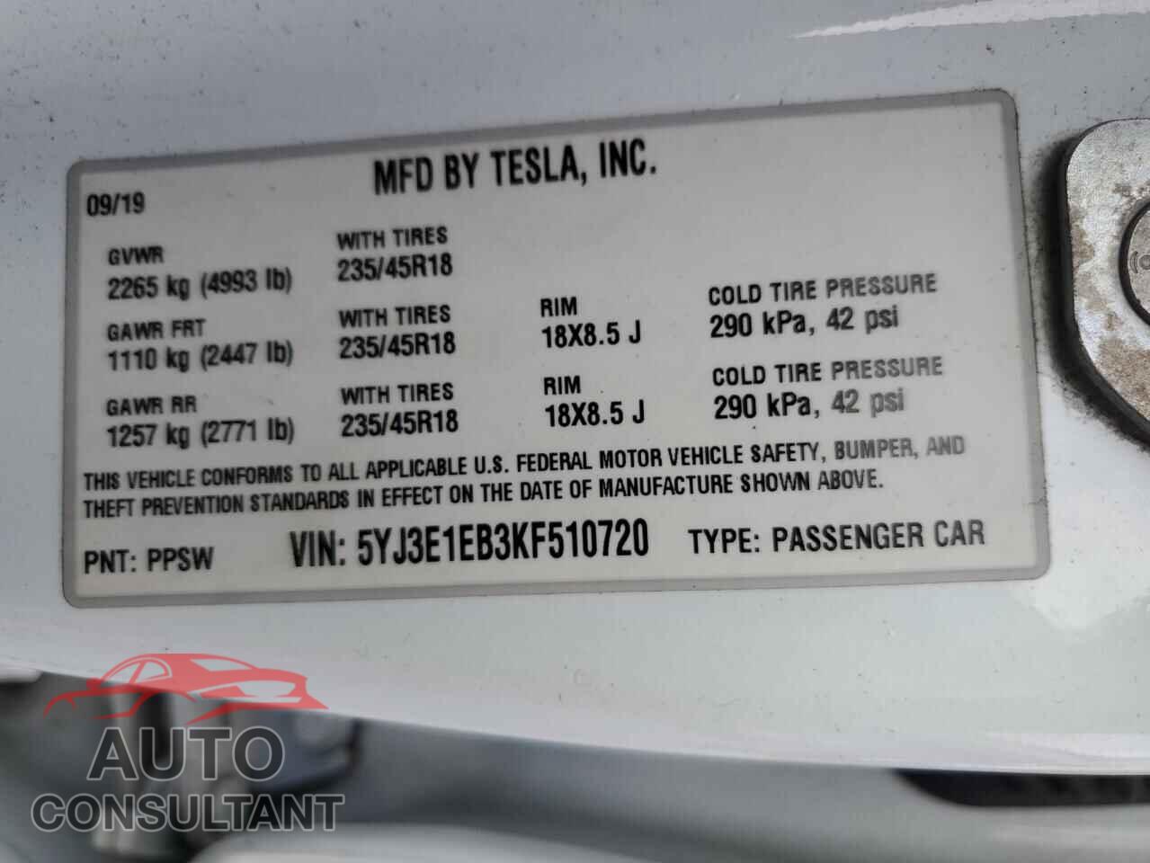 TESLA MODEL 3 2019 - 5YJ3E1EB3KF510720