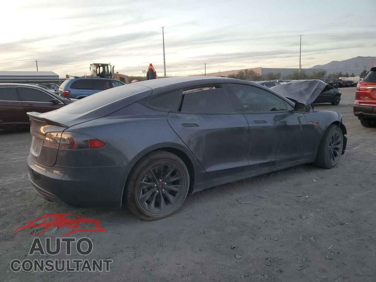 TESLA MODEL S 2015 - 5YJSA1H26FFP69629
