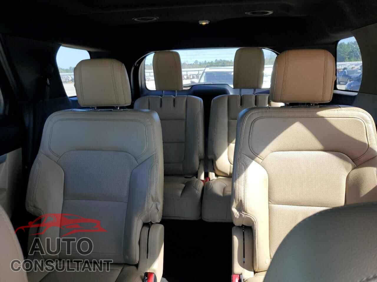 FORD EXPLORER 2017 - 1FM5K7FH9HGA20171