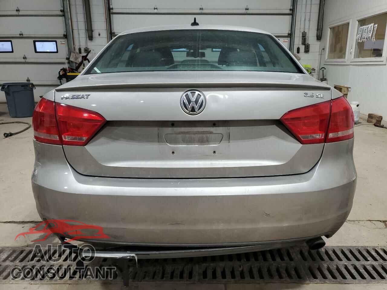 VOLKSWAGEN PASSAT 2012 - 1VWBM7A3XCC091275