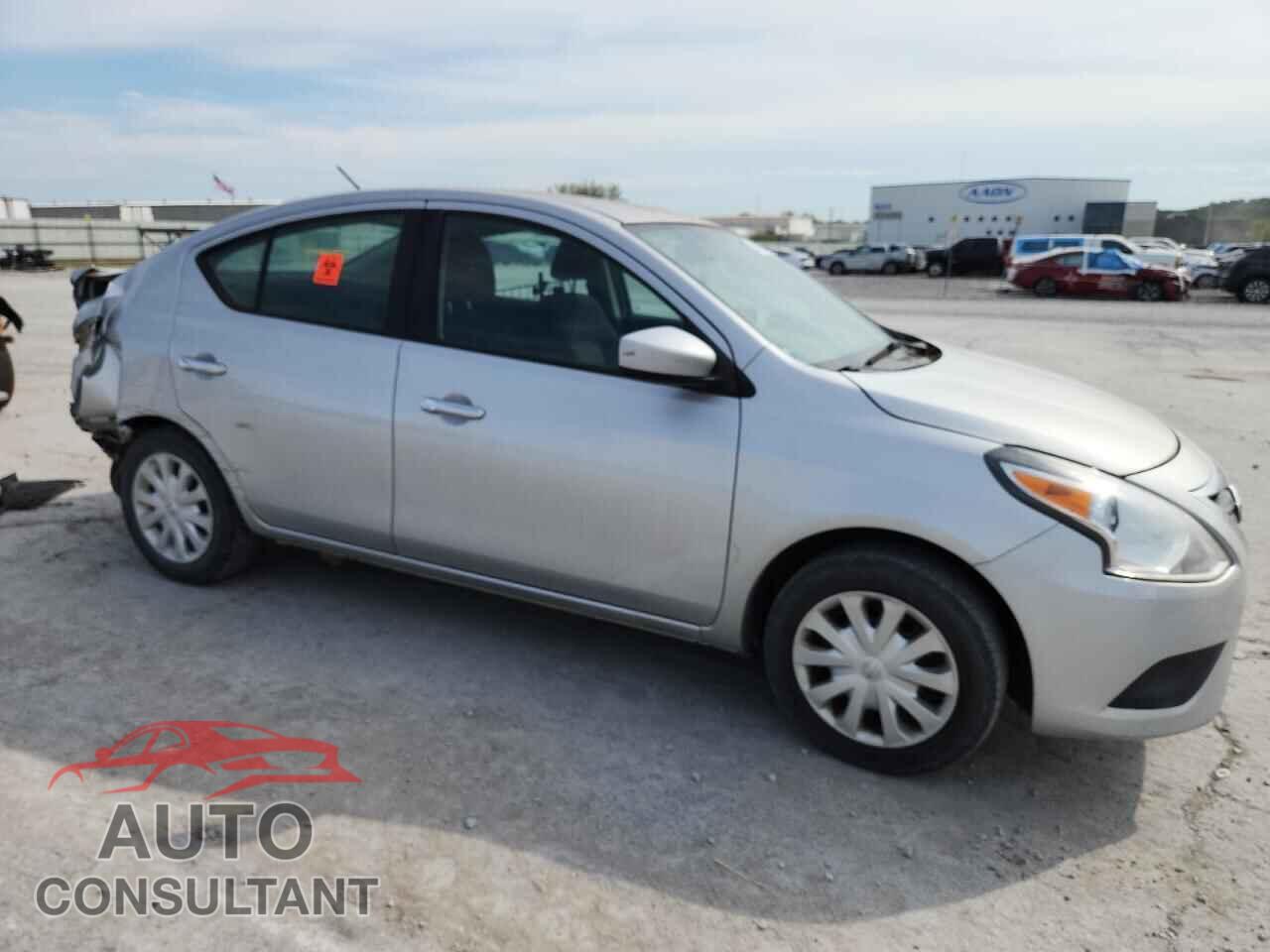 NISSAN VERSA 2017 - 3N1CN7AP3HL815006