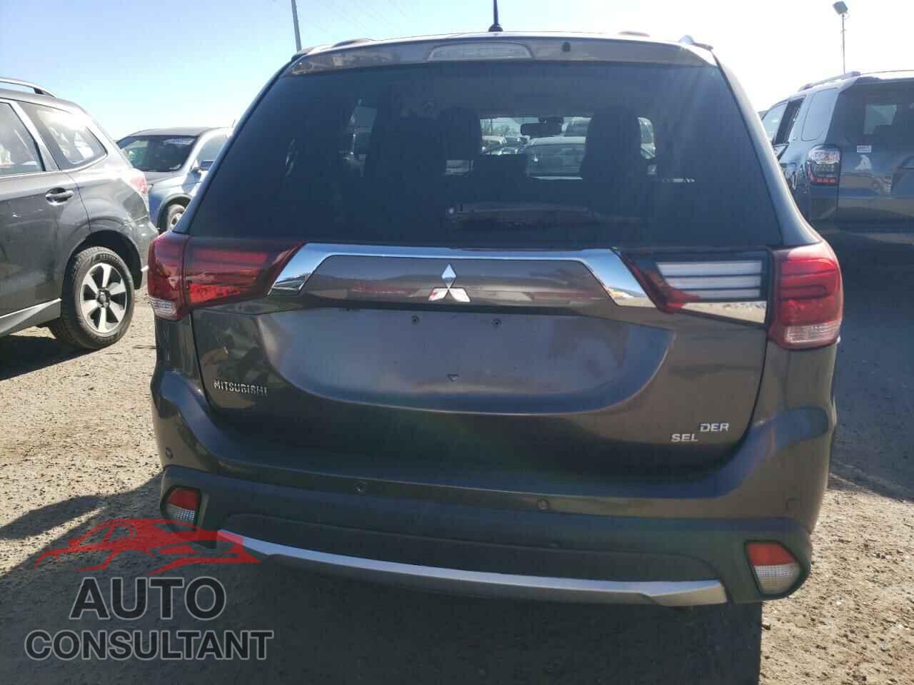 MITSUBISHI OUTLANDER 2016 - JA4AD3A34GZ015331