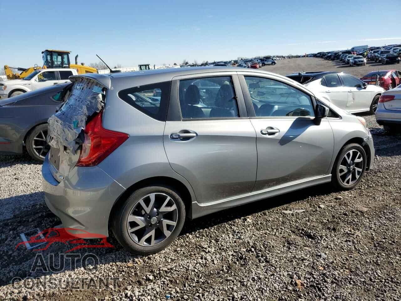 NISSAN VERSA 2015 - 3N1CE2CP4FL449571