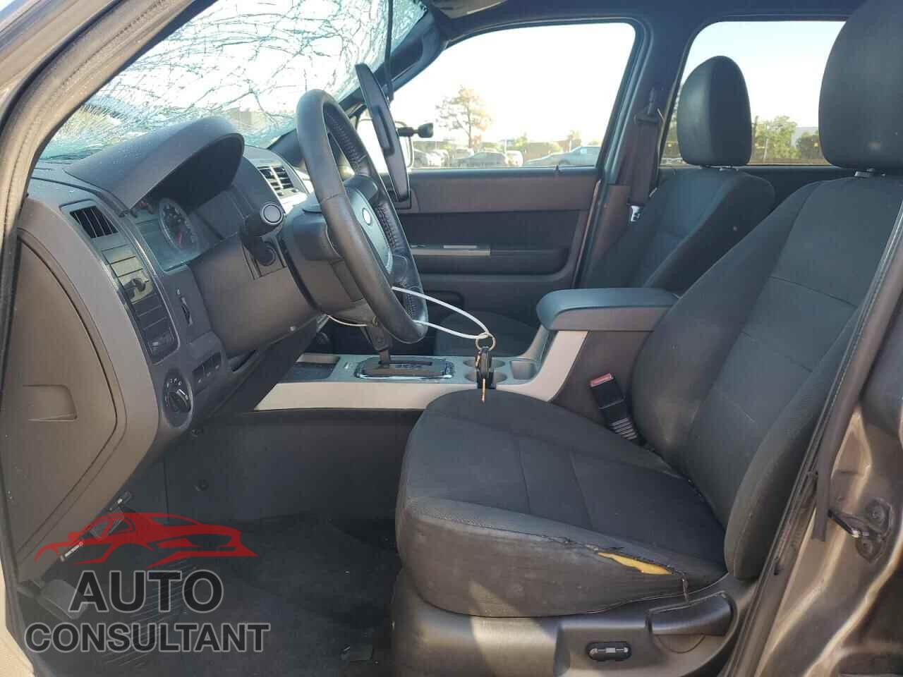 FORD ESCAPE 2009 - 1FMCU03789KA30368