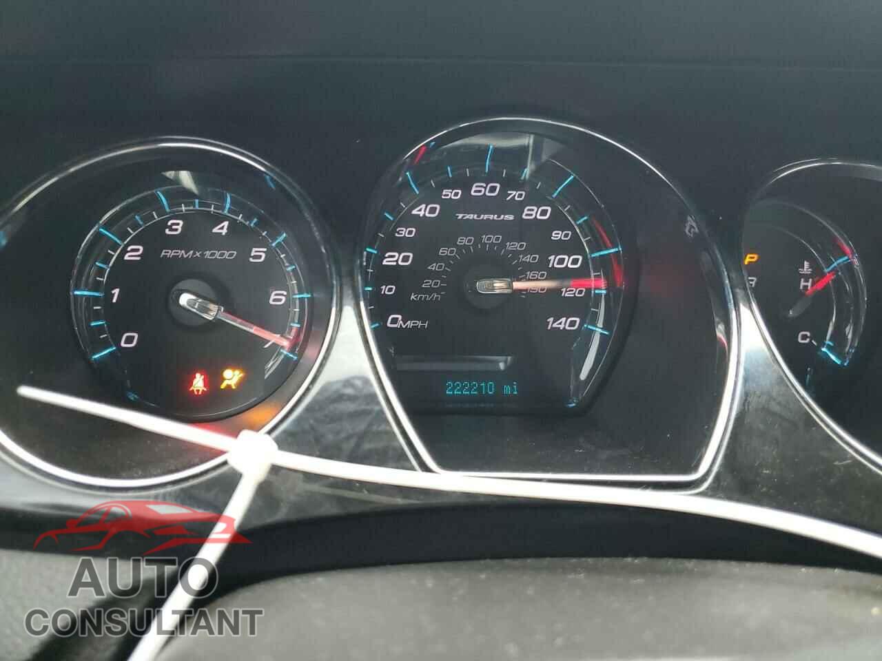 FORD TAURUS 2012 - 1FAHP2FW1CG133972
