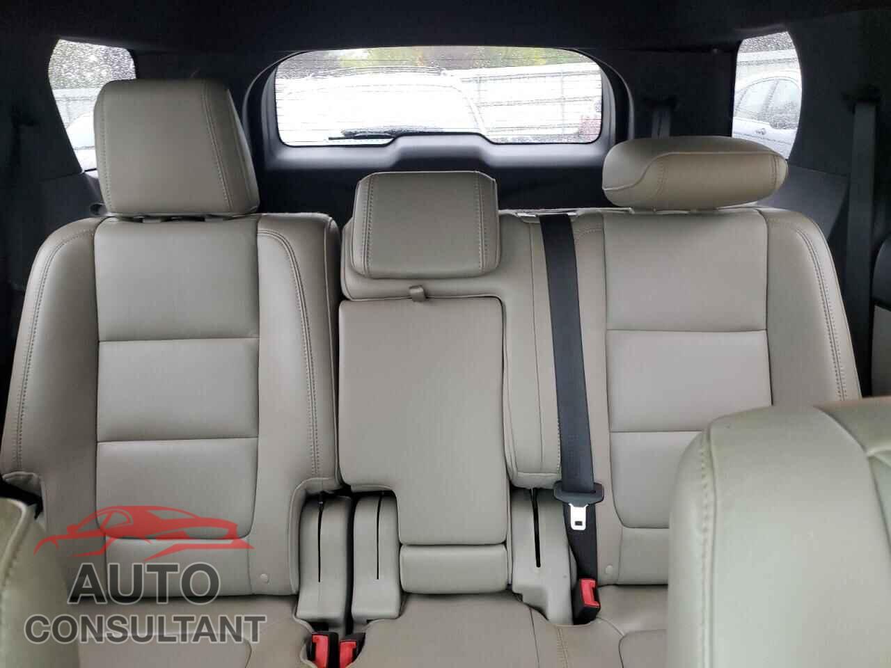 FORD EXPLORER 2011 - 1FMHK8F89BGA55187