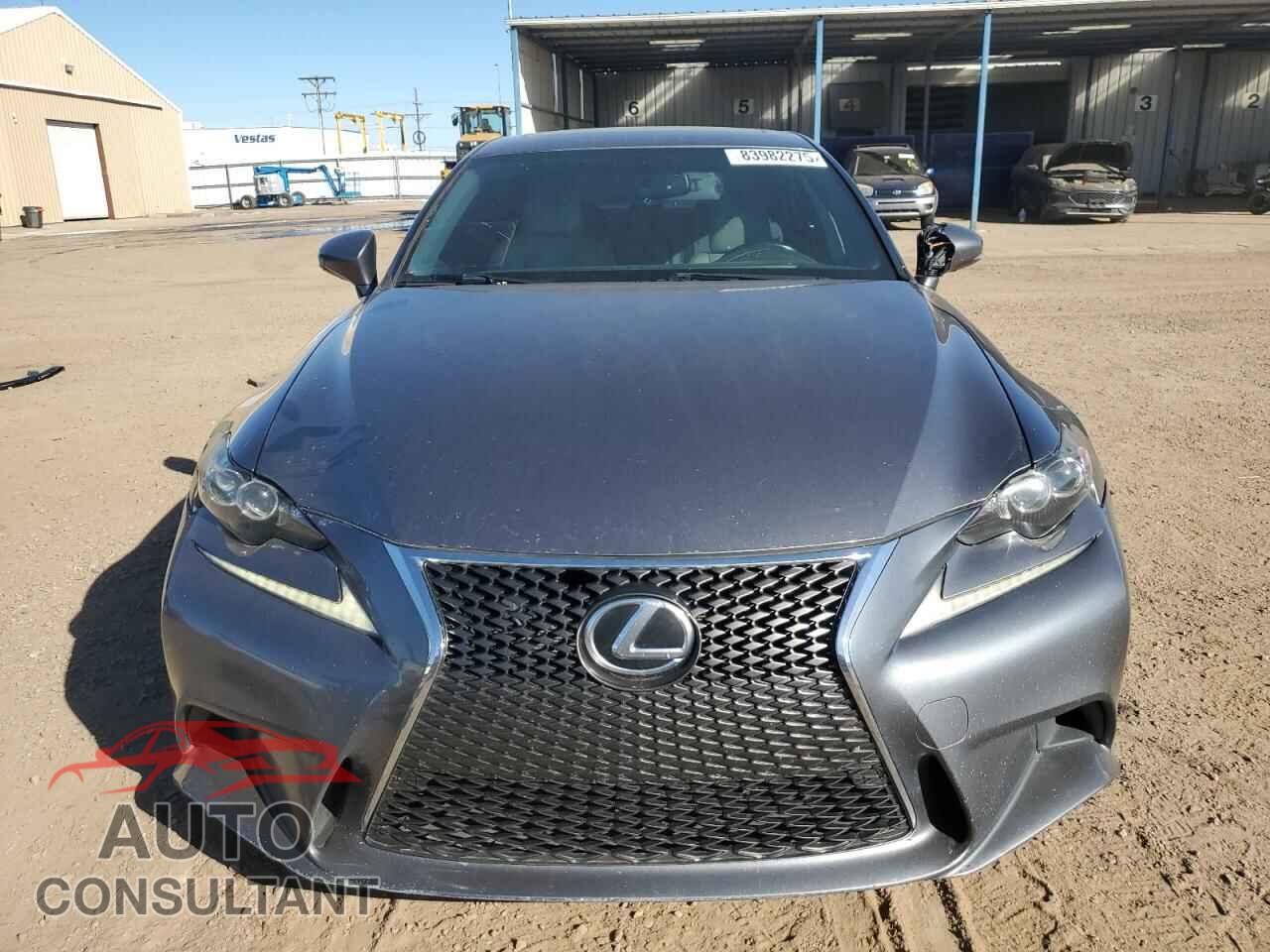 LEXUS IS 2015 - JTHBE1D22F5016545
