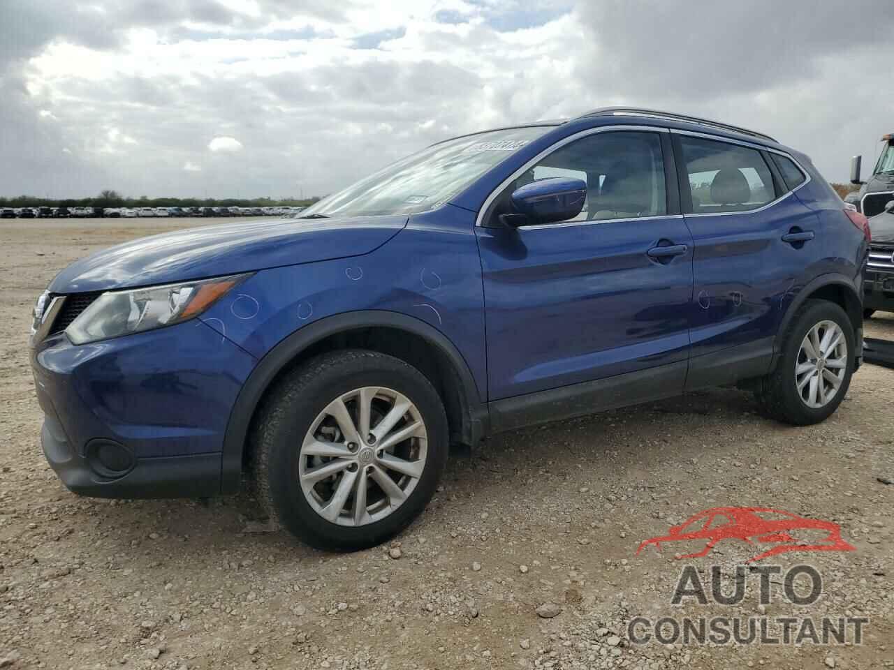 NISSAN ROGUE 2018 - JN1BJ1CP8JW109859