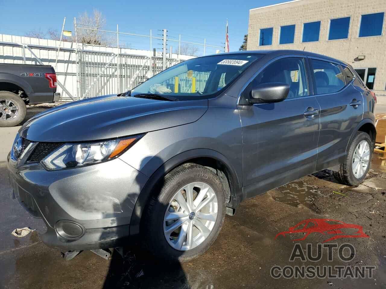 NISSAN ROGUE 2017 - JN1BJ1CR3HW116830